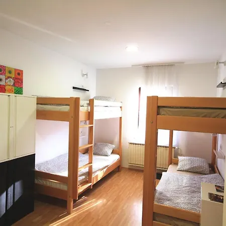 Hostal Vrba