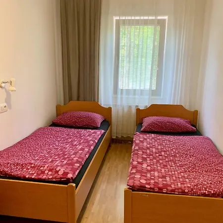 旅馆 Vrba 卢布尔雅那