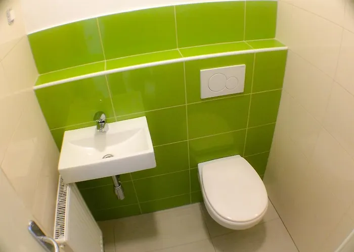 Vrba Vandrerhjem Ljubljana